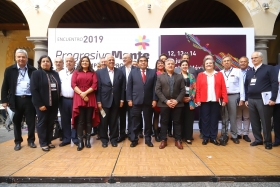 Inauguró el foro “ProgresivaMente” que reúne en Puebla a 30 líderes políticos de 10 países