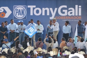 Tony Gali se compromete con Tepexi para que sea Puebla Mágico