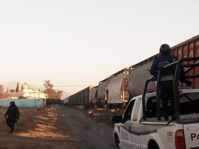 Siguen los saqueos en los trenes que pasan por Puebla   