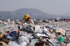 México produce más basura por persona que China o Rusia