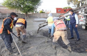 Eduardo Rivera Pérez inspecciona construcción del Parque Tabachines
