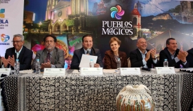 Puebla primer estado que suma a personas de la tercera edad en este diplomado