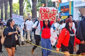 Miles de estudiantes volvieron a salir a las calles de la Ciudad de Puebla