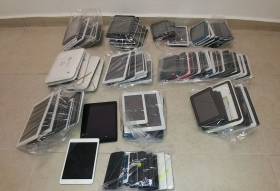 Se aseguraron 65 tabletas, 12 teléfonos celulares y un local