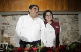 Es una de la personas más cercanas al virtual gobernador de Puebla 
