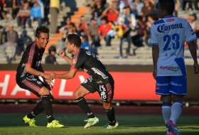 Lobos BUAP humilla y golea 5-0 al Puebla en la Copa