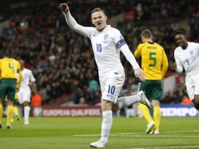 Rooney ha sido llamado 105 ocasiones con la selección inglesa.