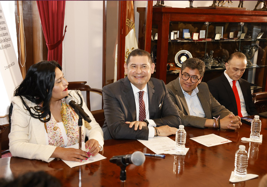 Compromiso y amor a la Patria, valores como presidente del Senado ...