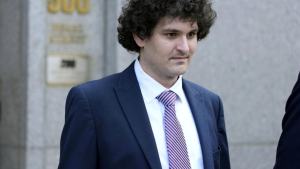 Condenan a Sam Bankman, a 25 años de prisión por fraude con Criptomonedas