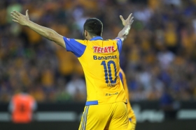 Tigres se queda con el clásico regio