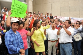 Revisará Blanca Alcalá caso por caso de despedidos del gobierno