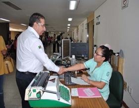 Capacitan a trabajadores 