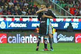 Chivas no pudo, perdió en casa
