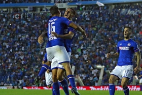 Cruz Azul empata de último minuto