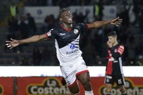 Lobos vence al Atlas