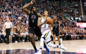 Clippers y Jazz se van al séptimo en el Oeste