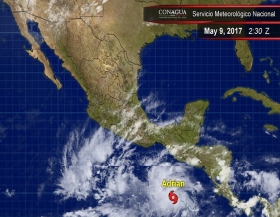 Tormenta Tropical Adrián en costas mexicanas