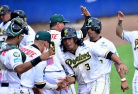 Pericos gana el primero de Playoffs a Tigres