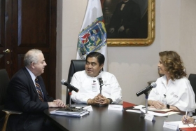 El Embajador de México en Alemania se reunió con el Gobernador Miguel Barbosa