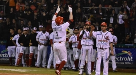 Mayos deja tendido a los Tomateros