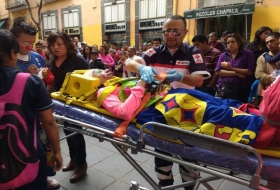 Payasos reciben golpiza de empleados del Ayuntamiento de Puebla