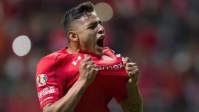 Toluca vence a Lobos BUAP