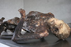 Tercer cuerpo momificado
