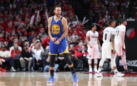 Golden State 3-0 sobre Blazers en el Oeste
