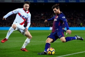 Messi lleva al triunfo al Barcelona