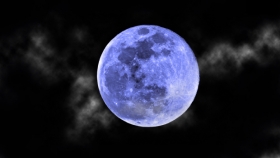Para que la Luna se vea realmente azul se necesita generalmente una erupción volcánica