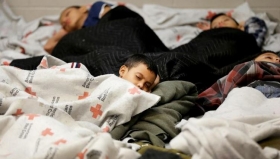 EU revela nombres de menores de 5 años separados de sus padres en la frontera