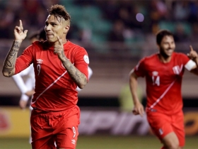 La Selección de Perú venció 3-0 a su similar de Bolivia