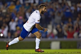 Con polémicos penales Cruz Azul ganó