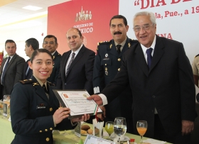 Reconoció el trabajo y compromiso de las fuerzas armadas 