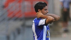 Separan a Carlos Vela de la Real Sociedad