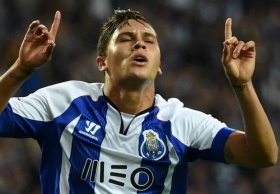 América va por jugador del Porto
