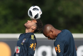 Brasil entrenó en Rusia como en casa