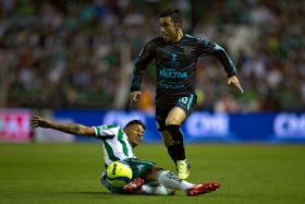 León y Gallos terminan empatados