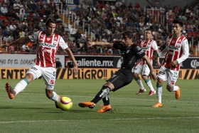 Necaxa rescató empate en casa