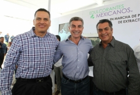 Acompañado por sus homólogos Jaime Rodríguez y Roberto Sandoval,el gobernador de Puebla dio nicio a la operación de la planta de producción de stevia en Tlapanalá  