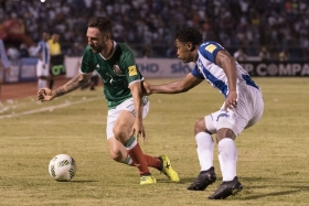 México pierde invicto ante Honduras