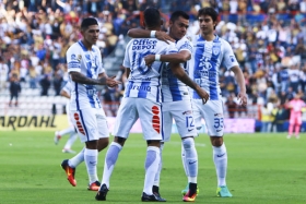Los Tuzos golearon al Police United