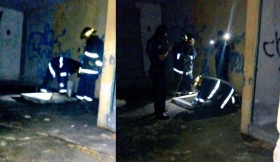 Bomberos realizaron labores para retirar el cuerpo 