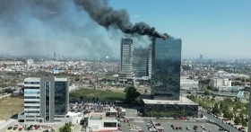 El incendio fue visto desde diversos puntos de Puebla 