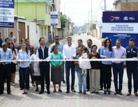 Rehabilitan calles en Xonacatepec