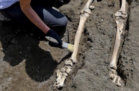 Hallan esqueleto de víctima de la erupción del Vesubio