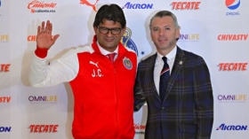 José Saturnino Cardozo nuevo &quot;Pastor&quot; de Chivas
