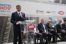 Tony Gali asistió como invitado de honor a la inauguración de la Expo Construcción