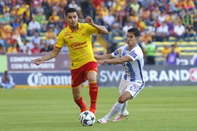 Pachuca golea a Monarcas