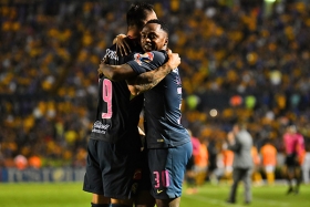 América se impone en el &quot;Volcán&quot;